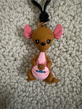 Disney Winnie the Pooh “Kanga with Roo” Bag Clip! Series 28!